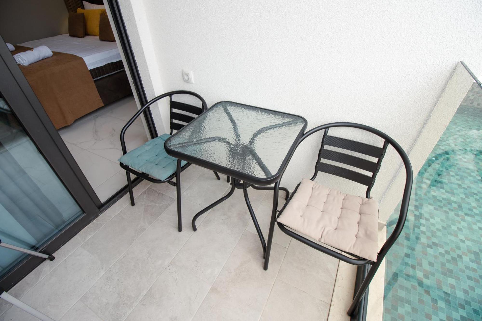 Trio Resort Ulcinj Buitenkant foto