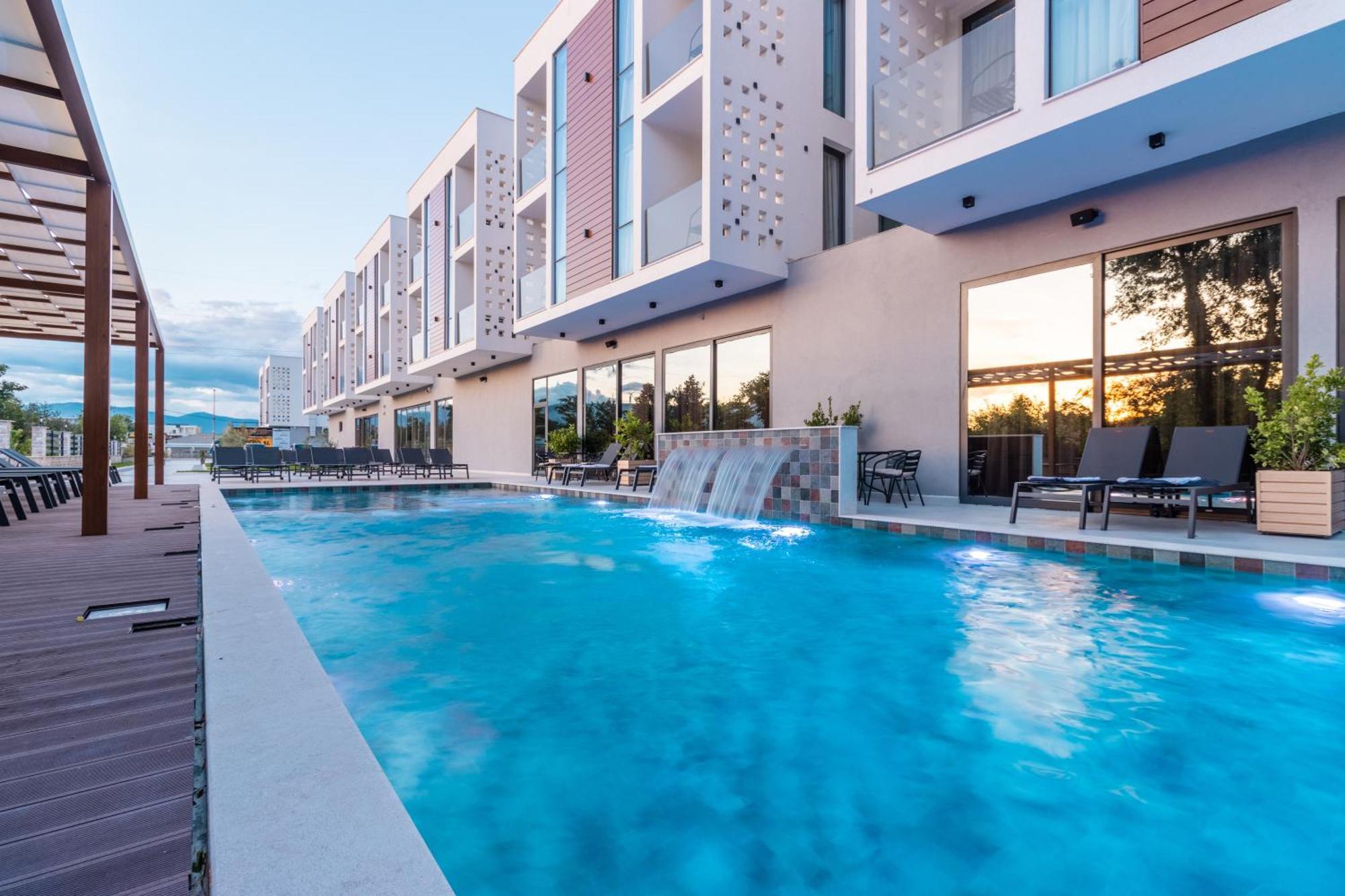 Trio Resort Ulcinj Buitenkant foto